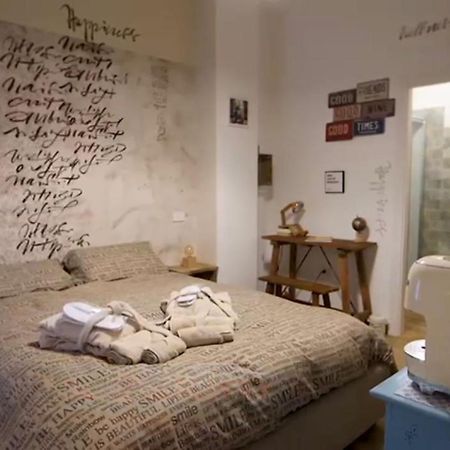 Bed Art Relaxing Suite - Appartamento Con Sauna Happiness Suite Gallery سان بنيديتّو ديل ترونتو المظهر الخارجي الصورة