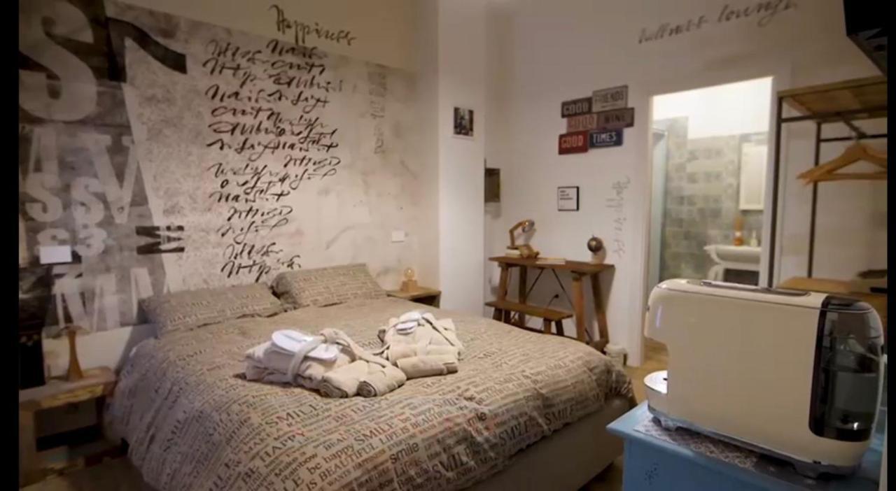 Bed Art Relaxing Suite - Appartamento Con Sauna Happiness Suite Gallery سان بنيديتّو ديل ترونتو المظهر الخارجي الصورة